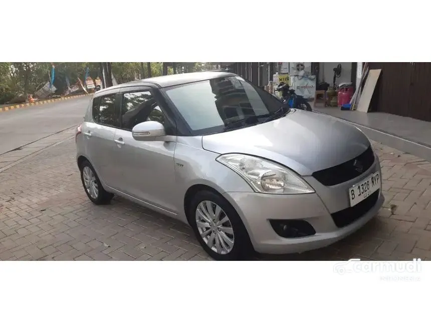 2013 Suzuki Swift GX Hatchback