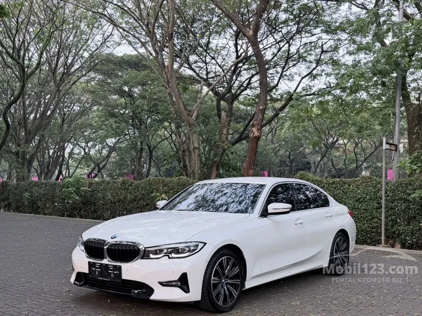 2022 BMW 320i Sport Sedan