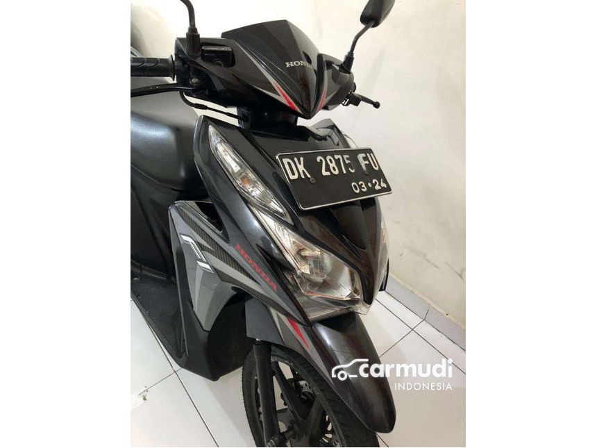 Honda vario 2014 terawat di Kota Denpasar Bali  Jualocom