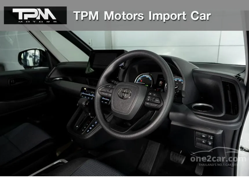 2026 Toyota NOAH Hybrid X Wagon