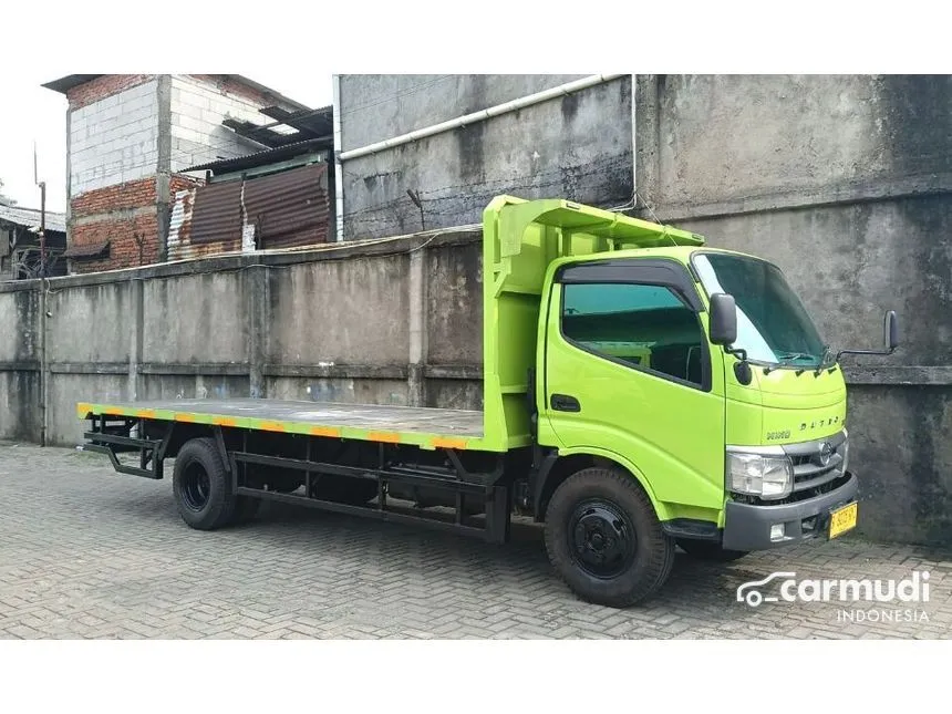 2021 Hino Dutro 130 MDL Trucks