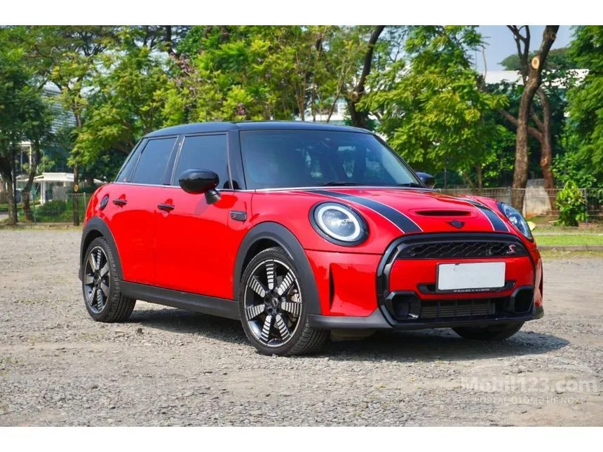 2023 MINI Cooper S 5 Door Hatchback