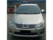 Kijang Innova dengan kondisi apik