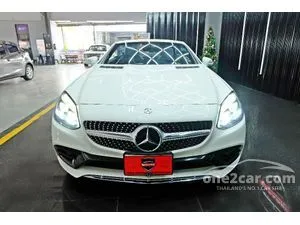 2016 Mercedes-Benz SLC300 2.0 AMG Dynamic Convertible