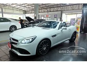 2016 Mercedes-Benz SLC300 2.0 AMG Dynamic Convertible