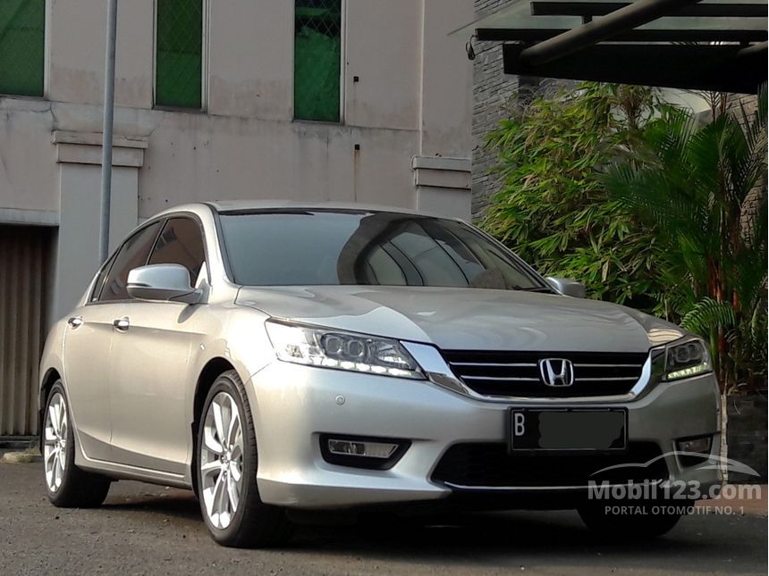 Jual Mobil Honda Accord 2014 VTi-L 2.4 di Banten Automatic 