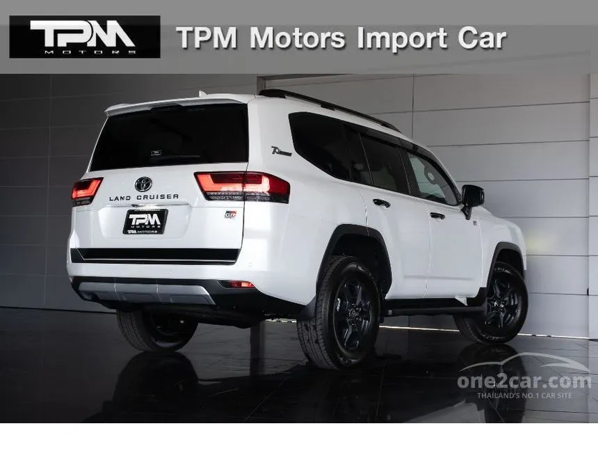 2026 Toyota LAND CRUISER GR Sport SUV