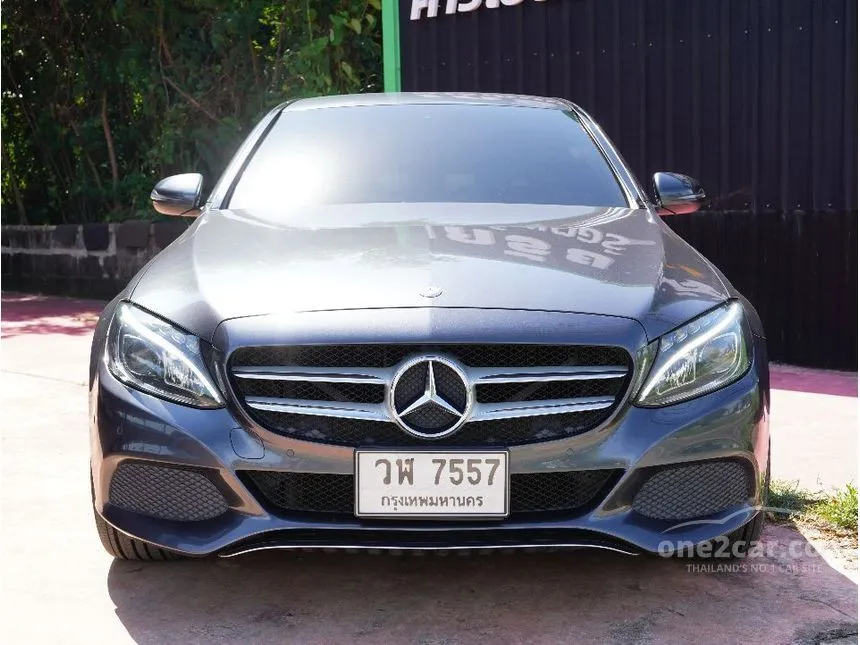 2015 Mercedes-Benz C200 Avantgarde Sedan