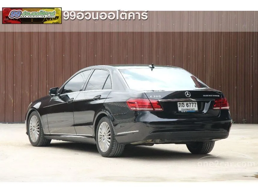 2016 Mercedes-Benz E300 Blue TEC Hybrid Sedan