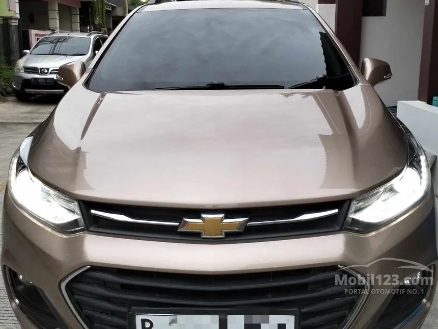 Jual Mobil Chevrolet Trax 2018 Premier 1.4 di DKI Jakarta Automatic SUV Emas Rp 190.000.000
