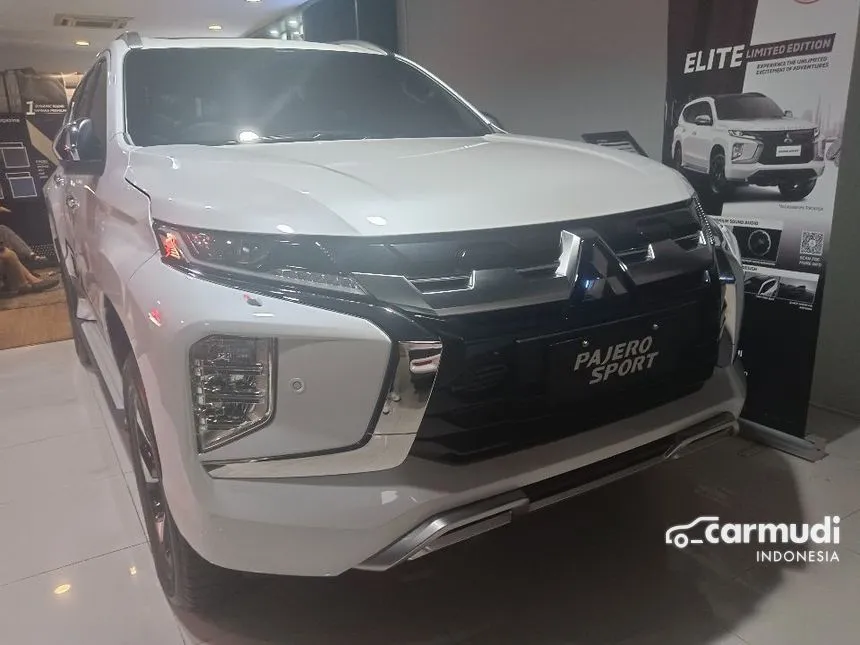 2024 Mitsubishi Pajero Sport Dakar SUV