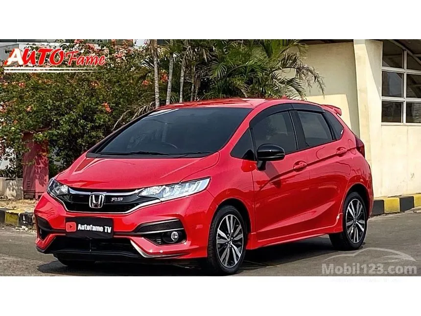 Jual Mobil Honda Jazz 2018 RS 1.5 di DKI Jakarta Automatic Hatchback Merah Rp 230.000.000
