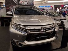 Mitsubishi Pajero Sport 2.4 Dakar 4x2 Dp 0 Rupiah