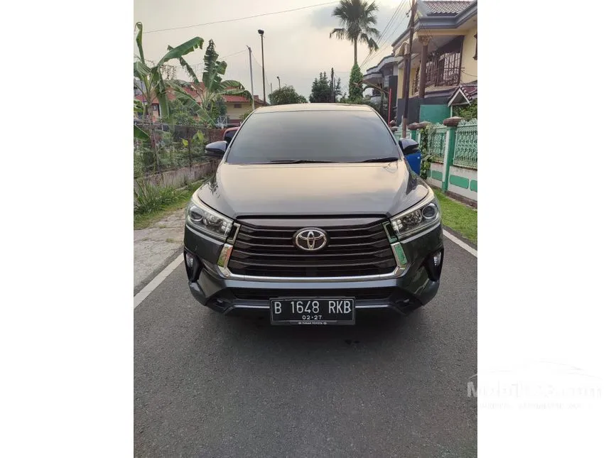 2022 Toyota Kijang Innova V MPV