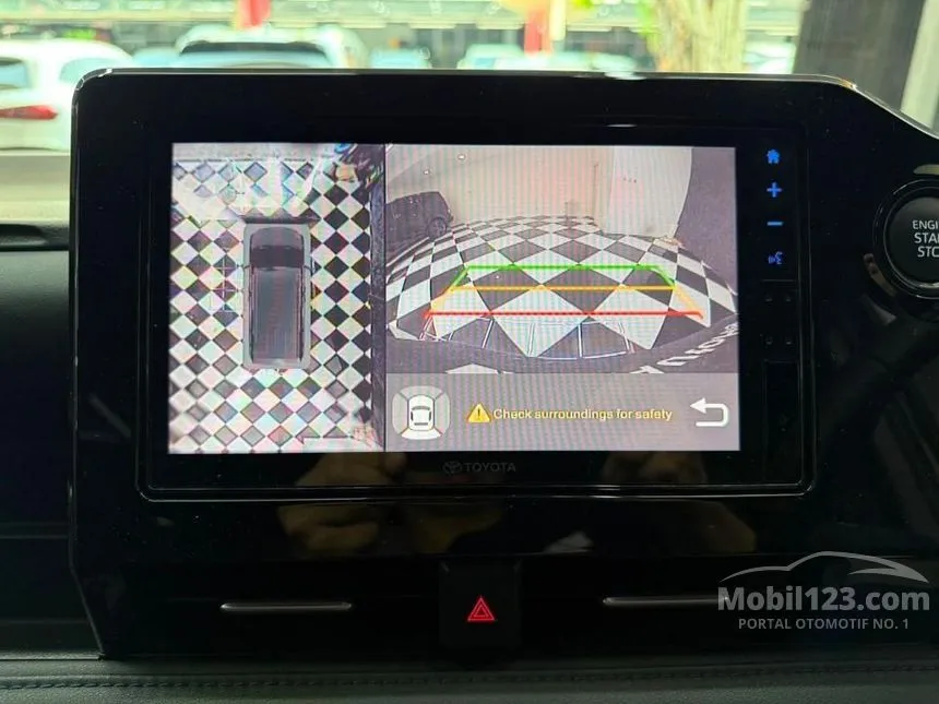 2024 Toyota Voxy (Non Premium Color) MPV