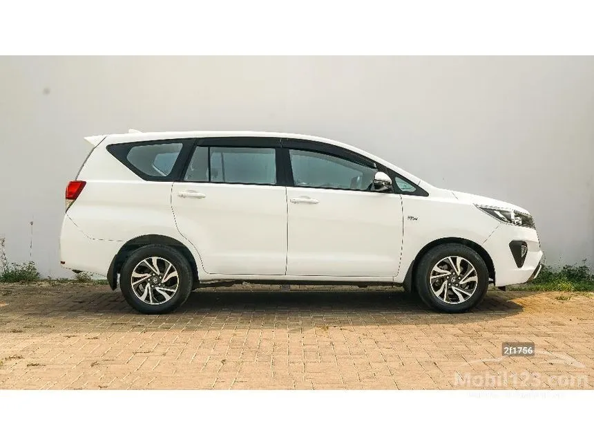 2021 Toyota Kijang Innova G MPV