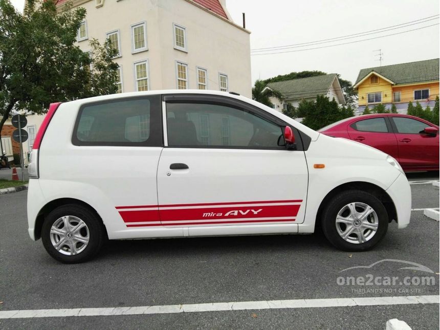 Daihatsu mira 2011