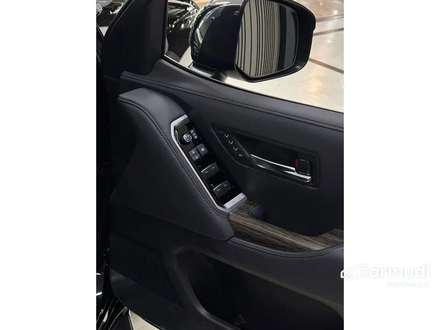 2024 Toyota Land Cruiser 300 VX-R SUV