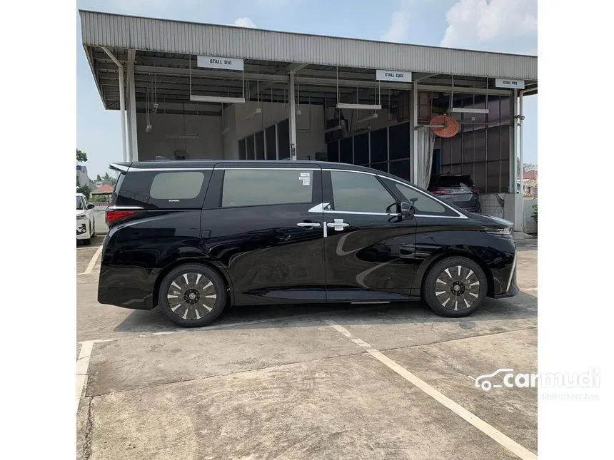 2024 Toyota Alphard HEV Modellista MPV