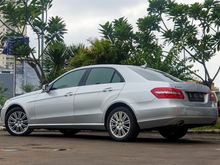 Mercedes-Benz E300 3.0 Elegance 2011 siap pakai