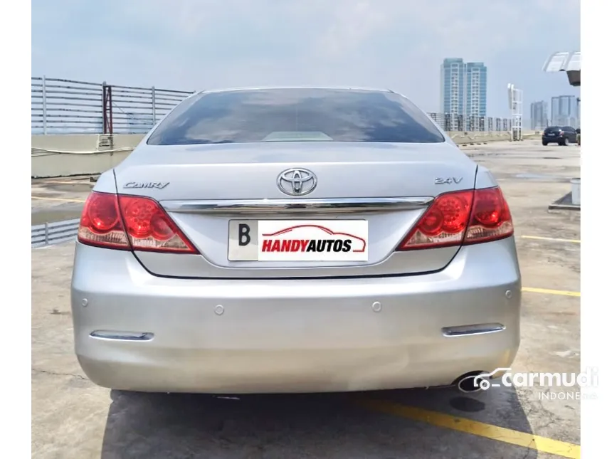 2006 Toyota Camry V Sedan