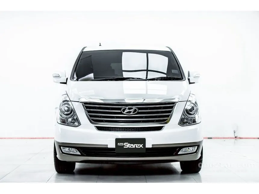 2012 Hyundai GRAND STAREX VIP Wagon