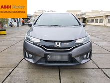 Honda Jazz RS AT 2015 Antik Pakaian Pribadi Dijamin Murah