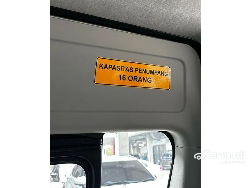 2025 Toyota Hiace Commuter Van