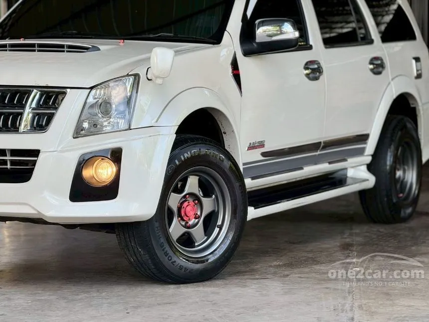 2012 Isuzu MU-7 Choiz SUV