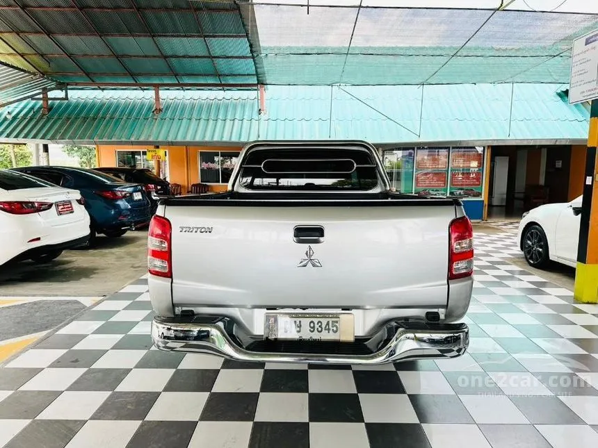 2015 Mitsubishi Triton GLS Pickup