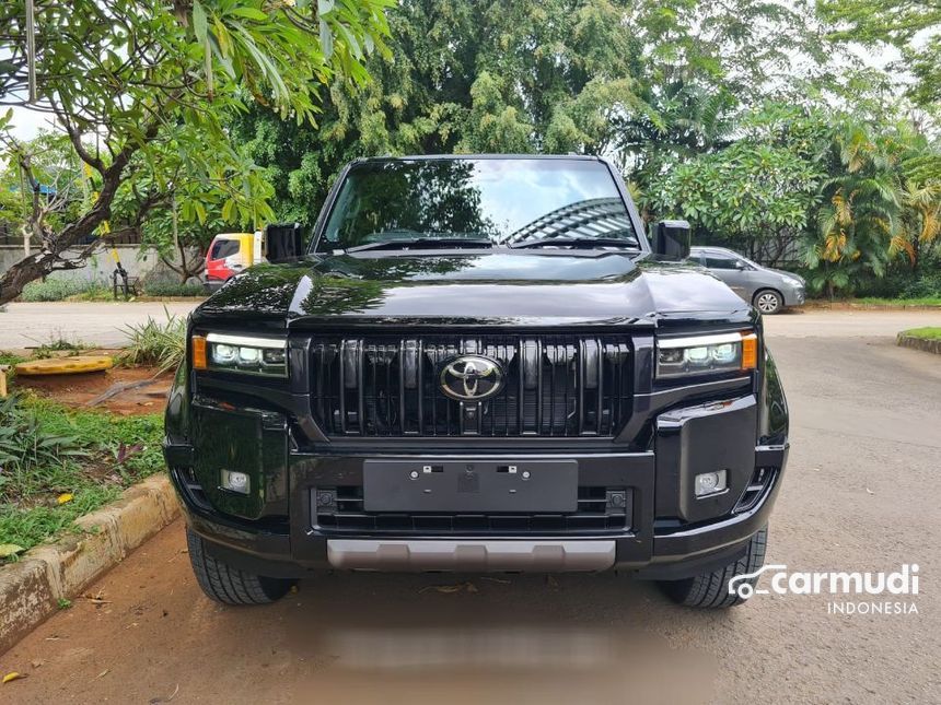 Jual Mobil Toyota Land Cruiser Prado 2025 Kakadu 2.8 di DKI Jakarta ...