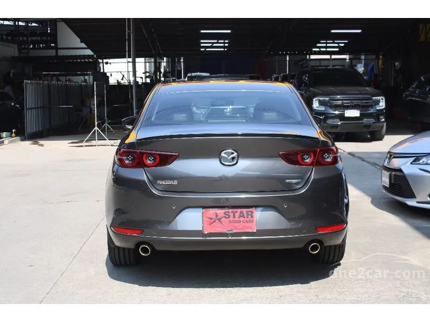 2022 Mazda 3 SP Sedan