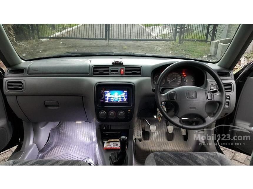 crv manual bekas