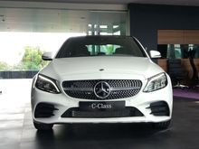 2018 Mercedes-Benz C300 2.0 AMG Sedan