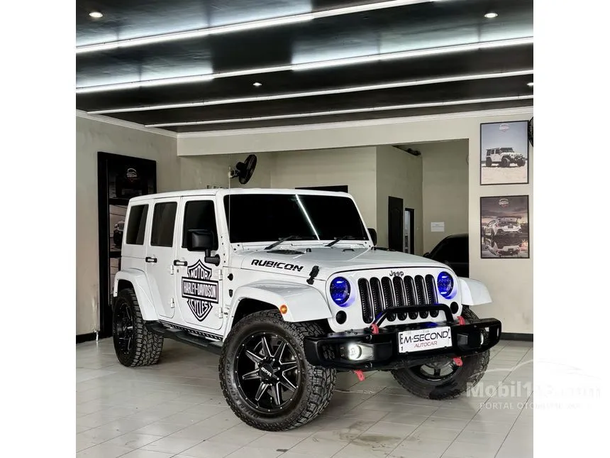 2012 Jeep Wrangler Sahara Unlimited 4 Door SUV