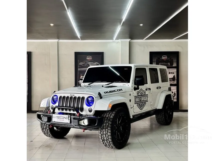 2012 Jeep Wrangler Sahara Unlimited 4 Door SUV