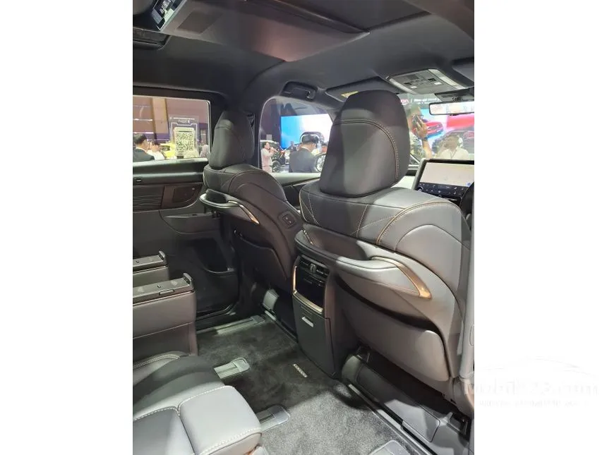2026 Toyota Alphard XE HEV (Premium Color) MPV