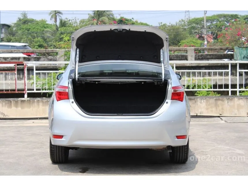 2014 Toyota Corolla Altis E CNG Sedan