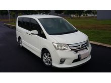 Jarang Pakai-Milik Pribadi Nissan Serena HWS 2013 SIAP PAKAI