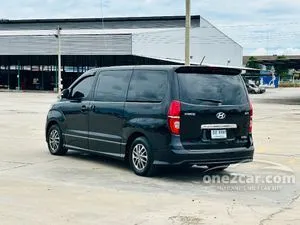 2019 Hyundai H-1 2.5 Deluxe Van