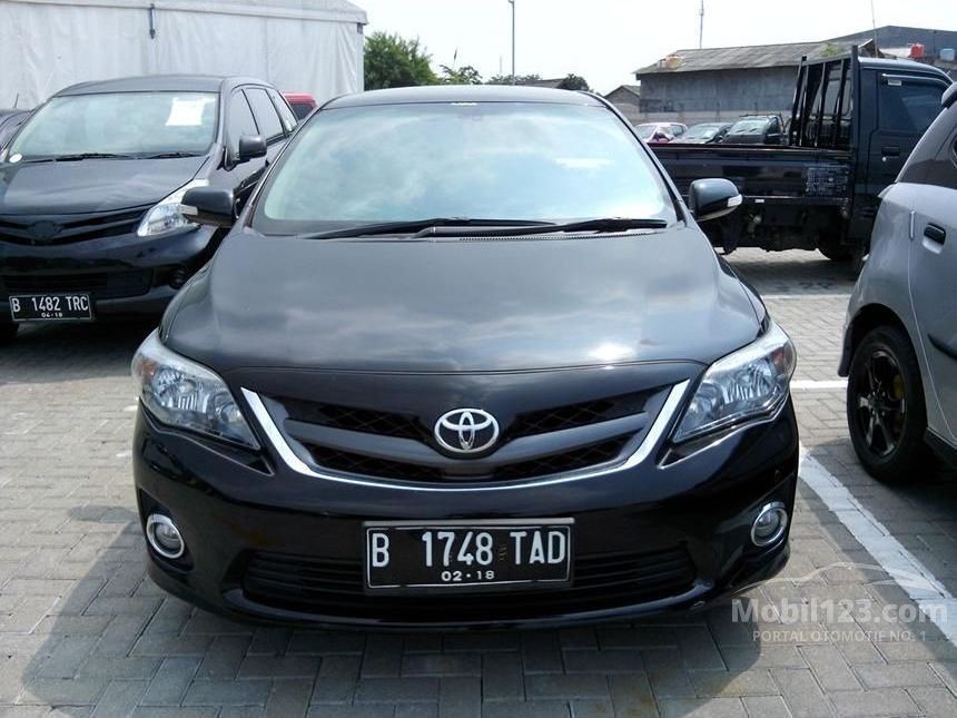 Jual Mobil  Toyota Corolla Altis  2012 V 2 0 di DKI Jakarta 