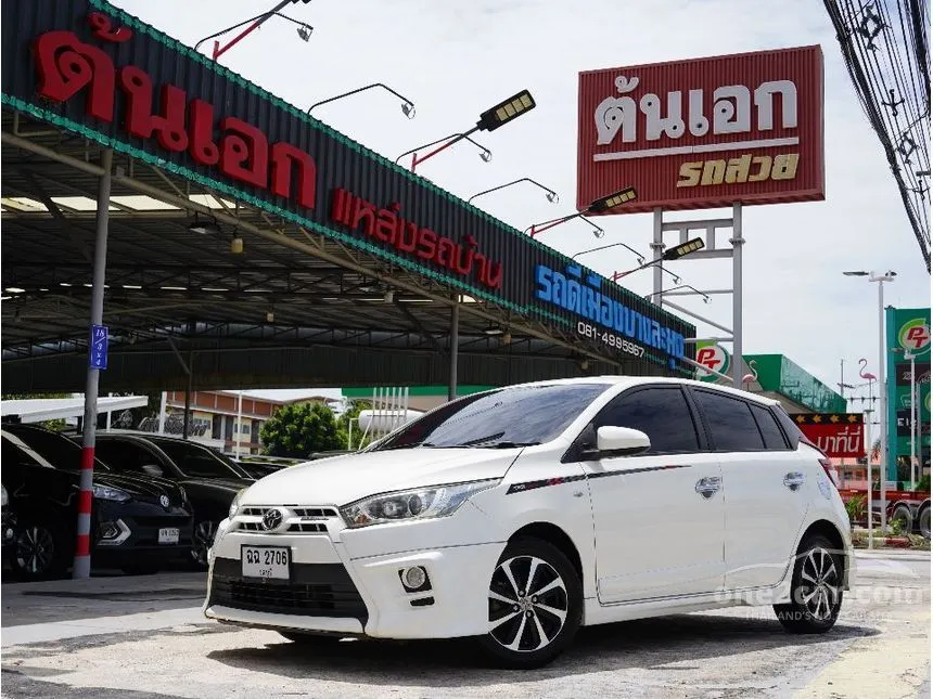 2015 Toyota YARIS TRD Sportivo Hatchback