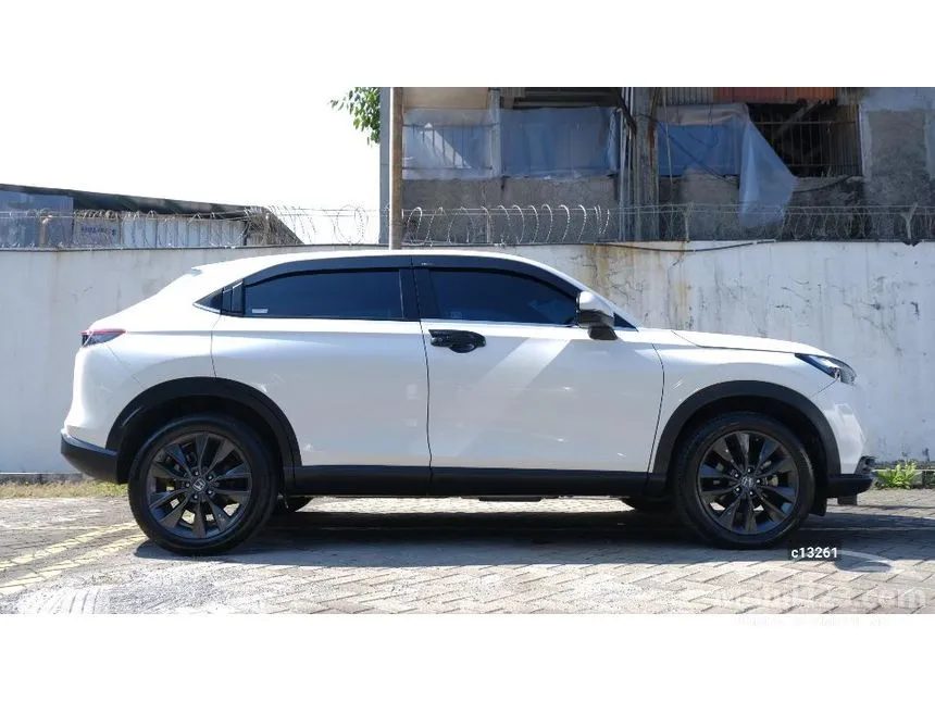 2023 Honda HR-V S SUV