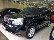 2011 Nissan X-Trail 2.5 XT (D) Black, Istimewa