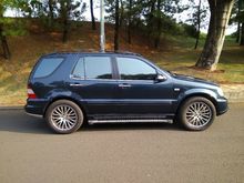 2001 Mercedes-Benz ML320 3.2 W163 SUV