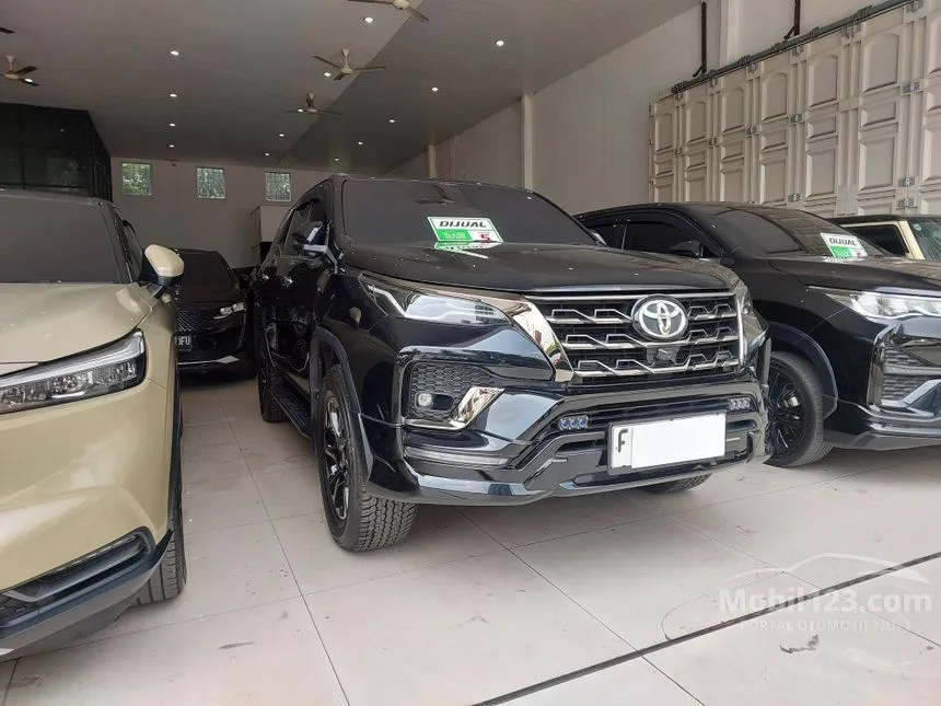 2021 Toyota Fortuner VRZ GR SPORT 4X2 SUV