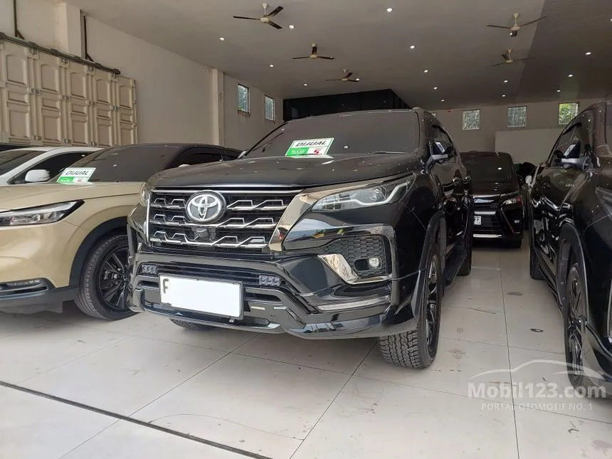 2021 Toyota Fortuner VRZ GR SPORT 4X2 SUV
