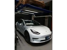 2019 Tesla Model 3 Standard Range Sedan