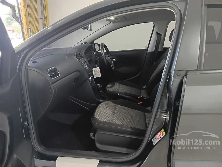 2020 Volkswagen Polo Comfortline TSI Hatchback