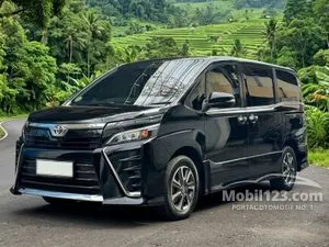 2019 Toyota Voxy 2.0 MPV